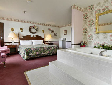 Super 8 By Wyndham Woodstock - Woodstock, IL