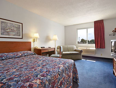 Super 8 Auburn - Auburn, IN