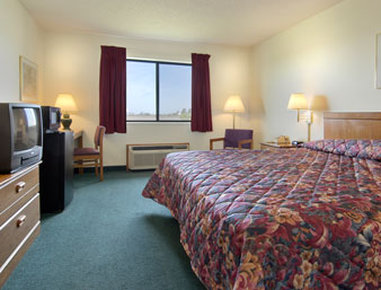 Chillicothe Super 8 - Chillicothe, MO