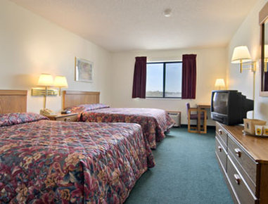 Chillicothe Super 8 - Chillicothe, MO