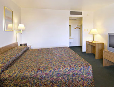 Super 8 - Vernon, TX