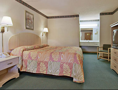 Super 8 Forest Park - Forest Park, GA