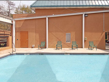 Super 8 Forest Park - Forest Park, GA