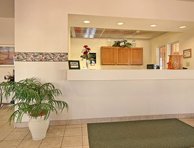 Super 8 - Stuart, IA