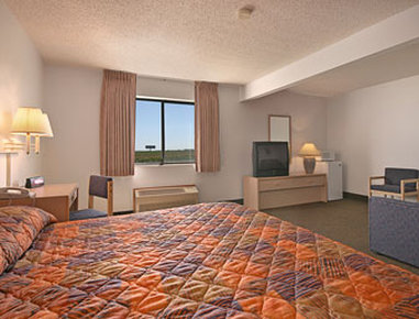 Super 8 - Stuart, IA
