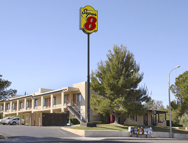 Super 8 Barstow - Barstow, CA