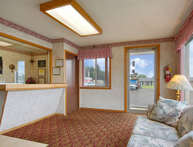 Super 8 Centerville-Richmond - Centerville, IN