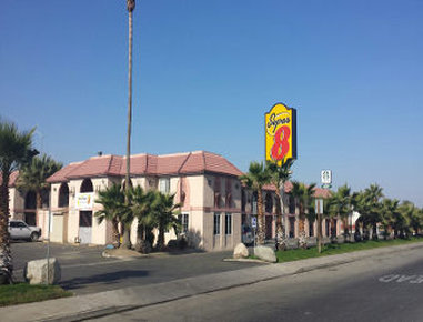 Super 8 Buttonwillow - Buttonwillow, CA