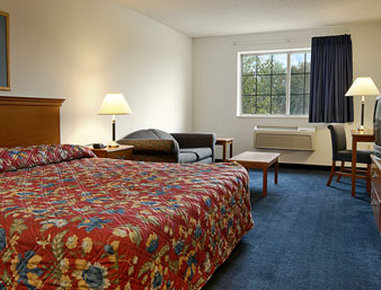 Super 8 Highland NY - Highland, NY