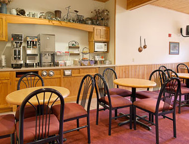 Super 8 - Baldwin, WI