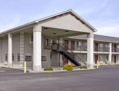 Super 8 - Pelham, GA