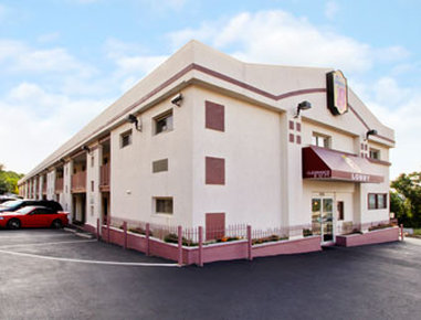 Super 8 North Bergen