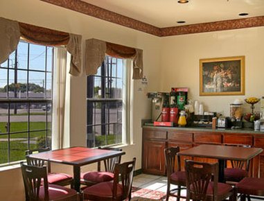 Super 8 Forney - Forney, TX