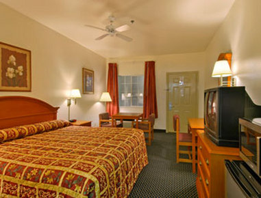 Super 8 Forney - Forney, TX