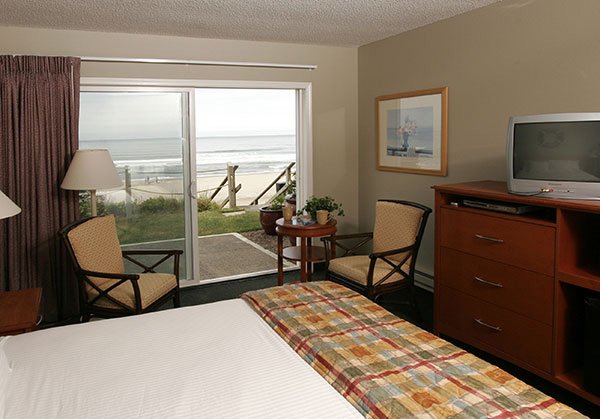 Pelican Shores Inn - Lincoln City, OR