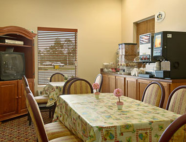 Super 8 - Pascagoula, MS
