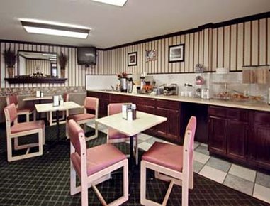 Super 8 Athens TX - Athens, TX