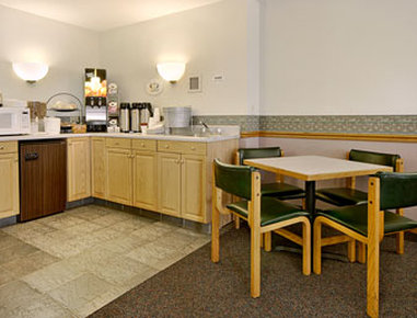 Super 8 Marshalltown IA - Marshalltown, IA