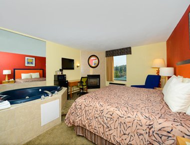 Super 8 Pigeon Forge Near The Convention Center - Pigeon Forge, TN