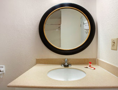 Super 8 Motel - Hanford, CA