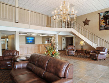Ramada By Wyndham Marshall - Marshall, MN