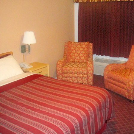 Muir Lodge Motel - Martinez, CA