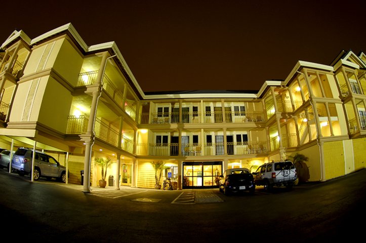 Days Inn And Suites Santa Cruz