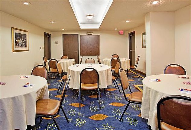 Holiday Inn Express JONESBORO - Jonesboro, AR