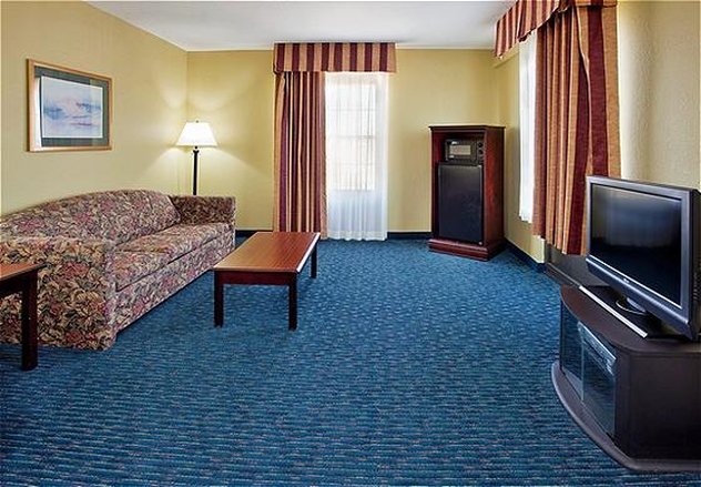 Holiday Inn Express JONESBORO - Jonesboro, AR