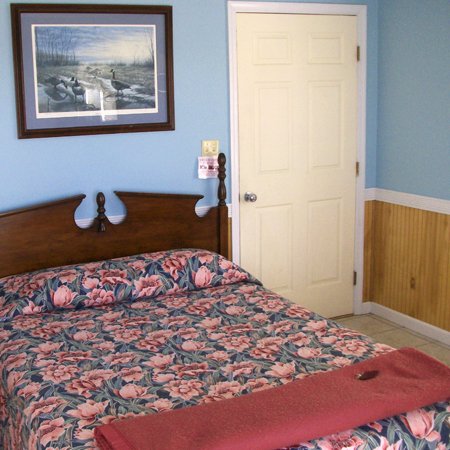 Harrison's Country Inn - Tilghman, MD