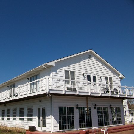 Harrison's Country Inn - Tilghman, MD