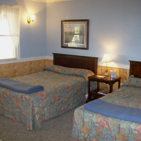 Harrison's Country Inn - Tilghman, MD