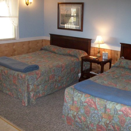 Harrison's Country Inn - Tilghman, MD