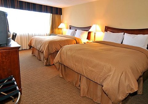 Clarion Hotel Memphis - Memphis, TN