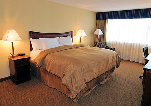 Clarion Hotel Memphis - Memphis, TN