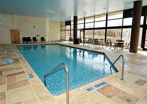 Clarion Hotel Memphis - Memphis, TN