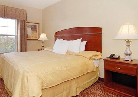 Comfort Suites East Brunswick - East Brunswick, NJ