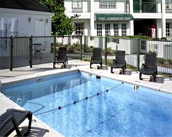 Quality Inn - Arab, AL