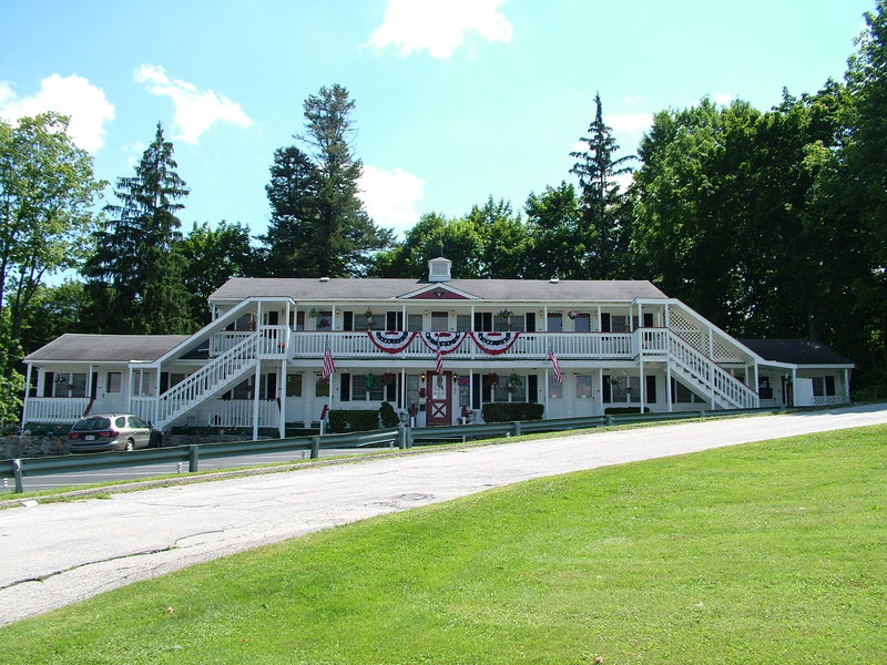 Bennington Motor Inn - Bennington, VT