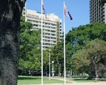 Hyde Park Plaza Hotel