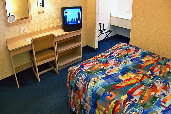 MOTEL 6 - Rowland Heights, CA