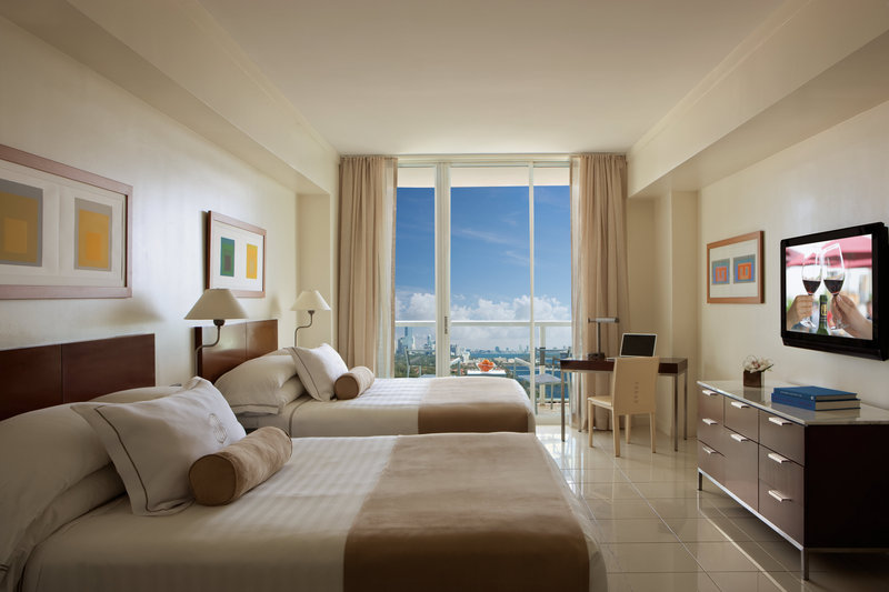 Sonesta Hotel & Suites
