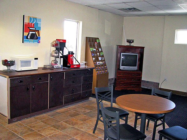 Travelodge-Adrian - Adrian, MI