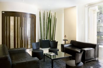 The Caesar Hotel - Lobby
