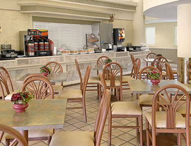 Baymont Inn & Suites - Statesville, NC