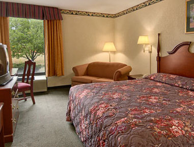 Baymont Inn & Suites - Statesville, NC