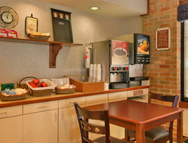 Baymont Inn & Suites - Wilmington, OH