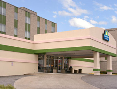 Days Inn - Elkins, WV