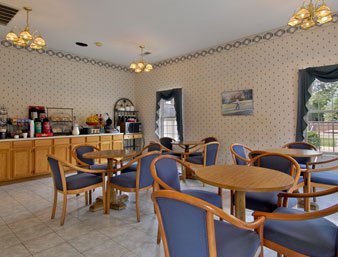 Days Inn - Bardstown, KY