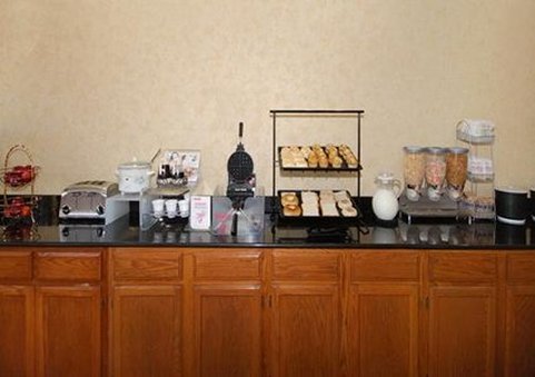 Quality Inn - Van Buren, AR